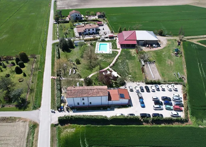 Sacripante 4* Ostellato