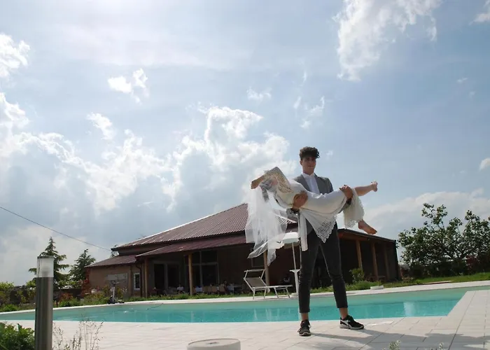 Oda ve Kahvaltı Sacripante 4*