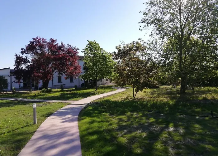 Sacripante Ostellato