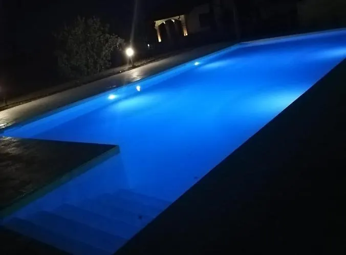 Sacripante Ostellato