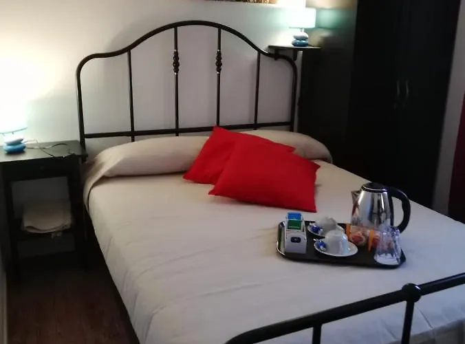 Sacripante Ostellato